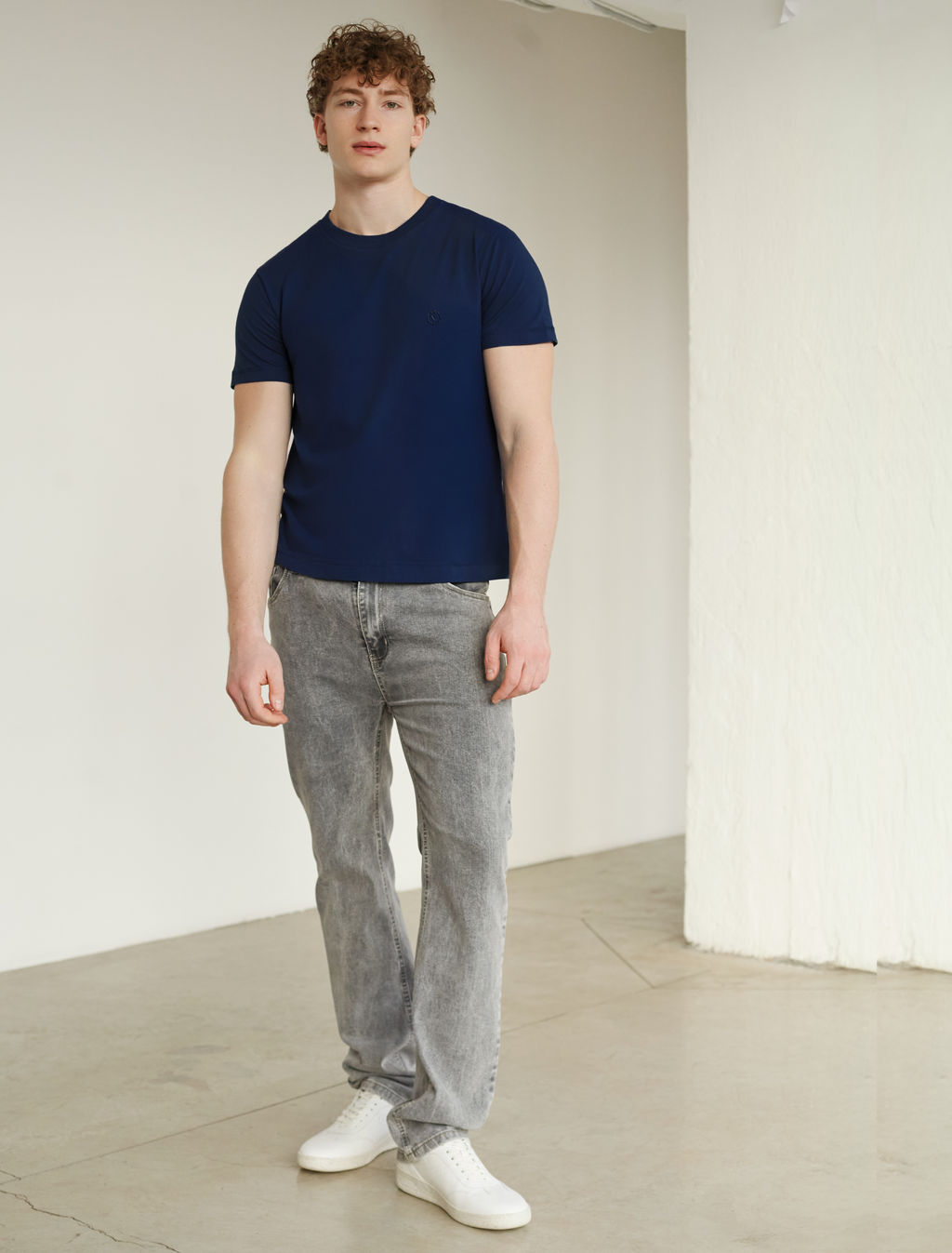 VILATTE / Футболка из премиального хлопка с эластаном  фото 5