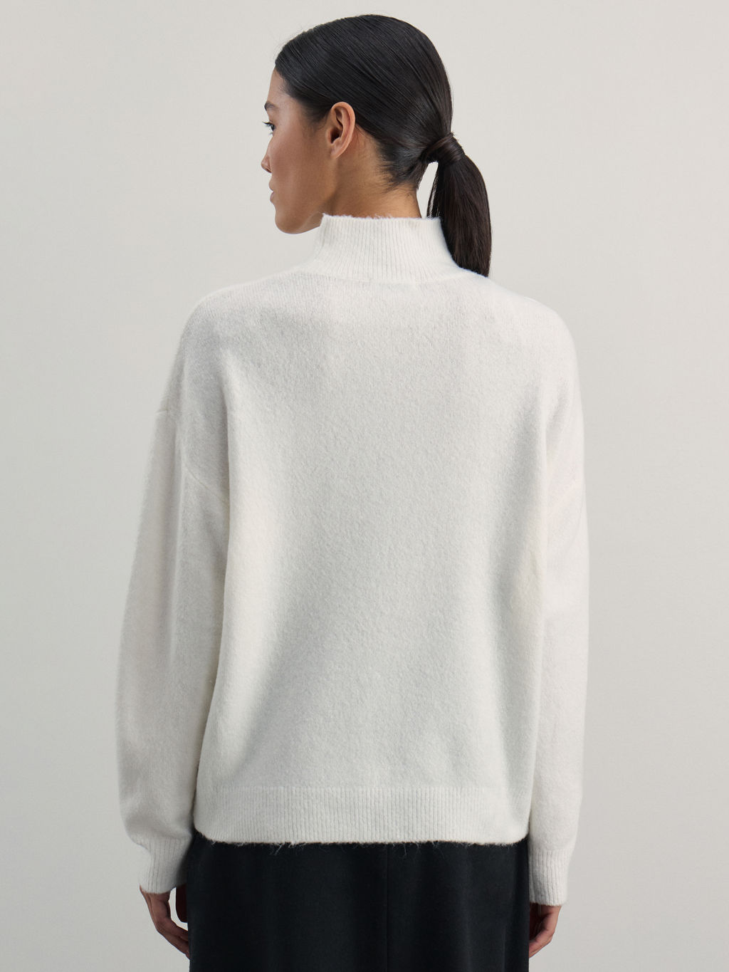 Базовый джемпер с воротником стойкой / Zarina  фото 5