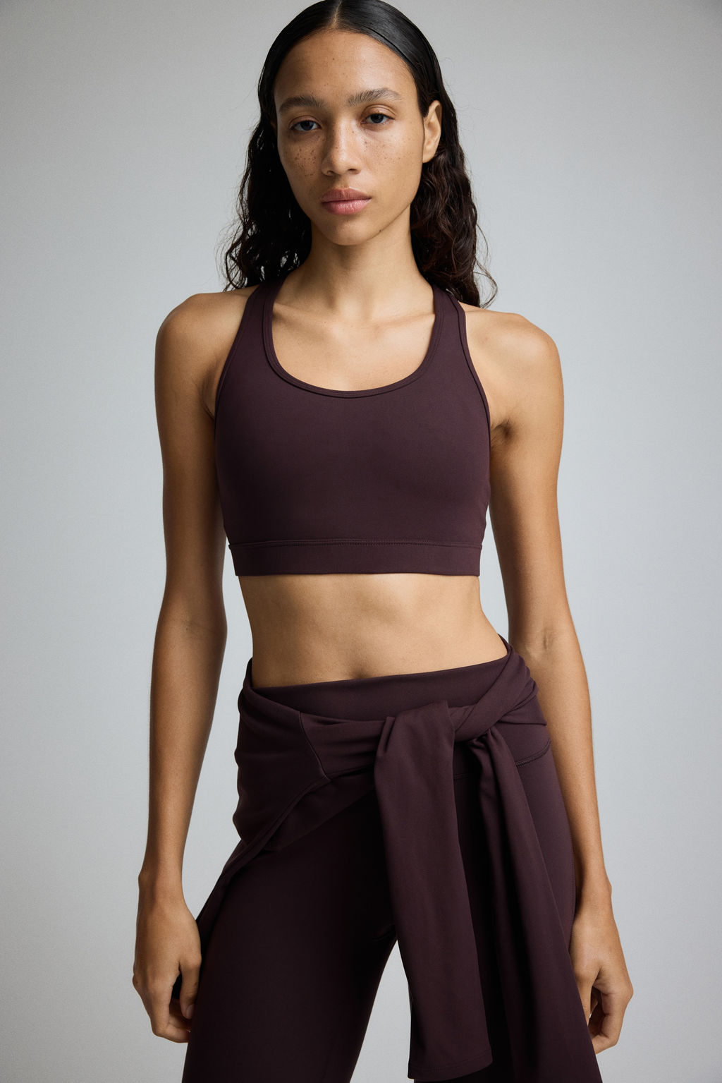 Sujetador de deporte con SoftMove Medium Support - H&m фото 10