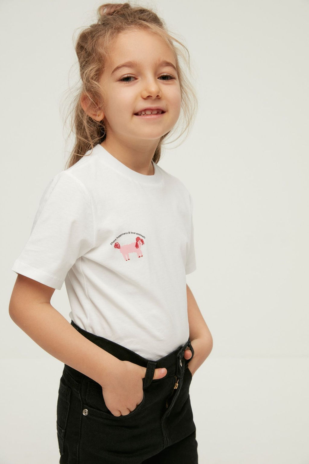 Beyaz K?z Cocuk %100 Pamuk Hayvan Bask?l? Regular/Normal Kal?p K?sa Kol Orme T-Shirt TKDSS24TS00046
