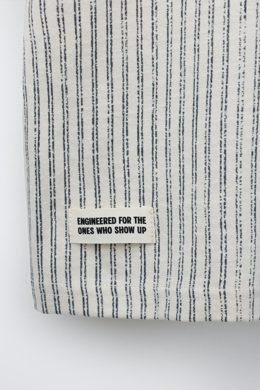 CAMISETA RAYAS Y ETIQUETA / rayas - Zara фото 4