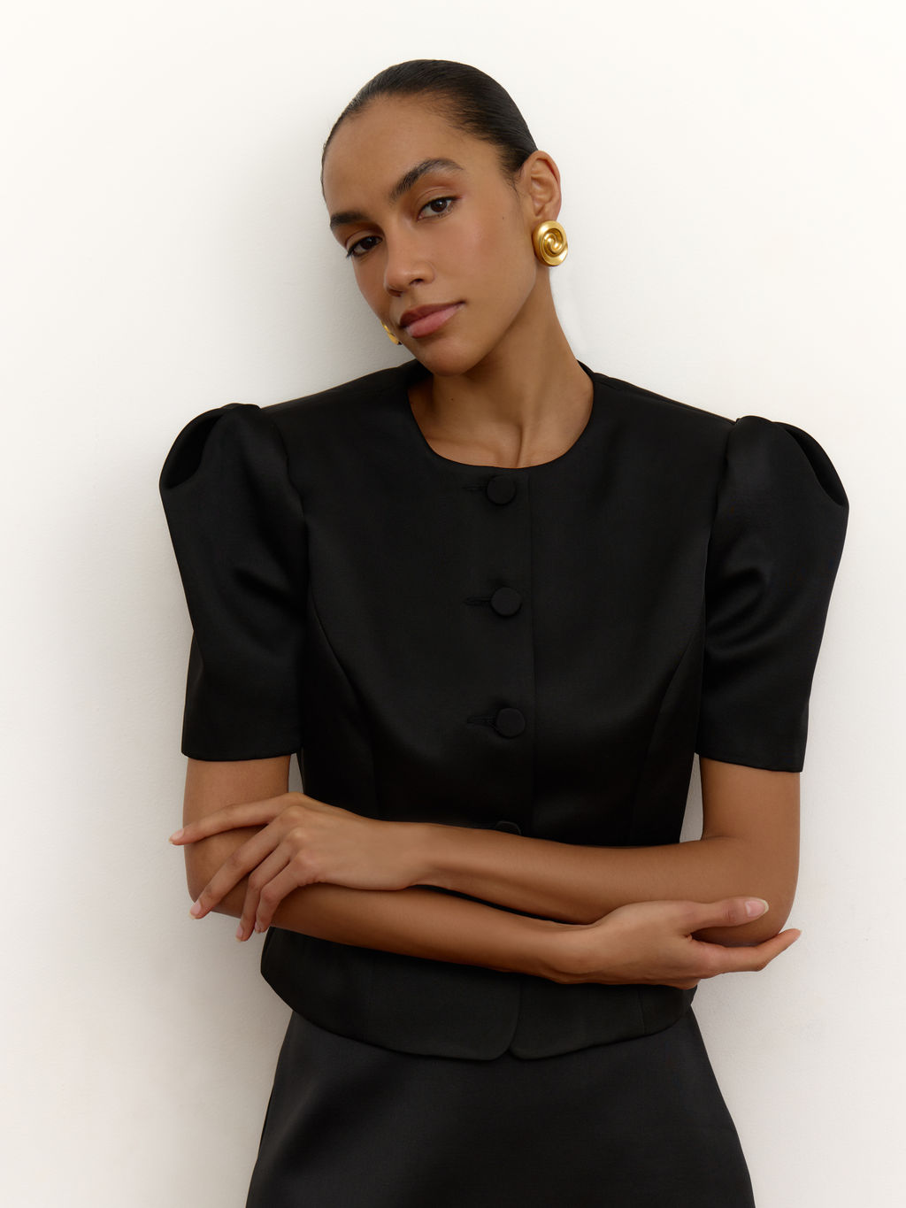 Жакет с объемными рукавами из сатина