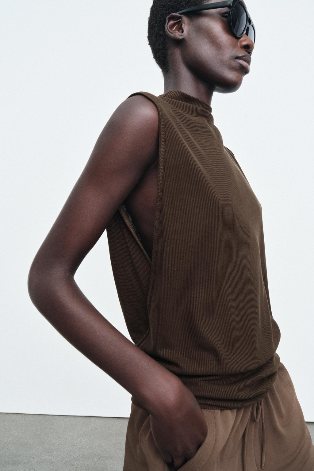 FLOWY HIGH NECK TOP - Zara фото 2