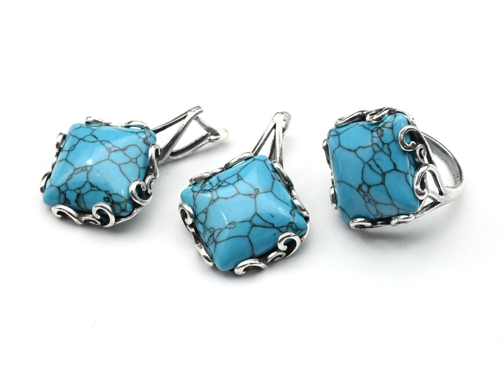 Кольцо Серьги с бирюзой (имитация) размер 19