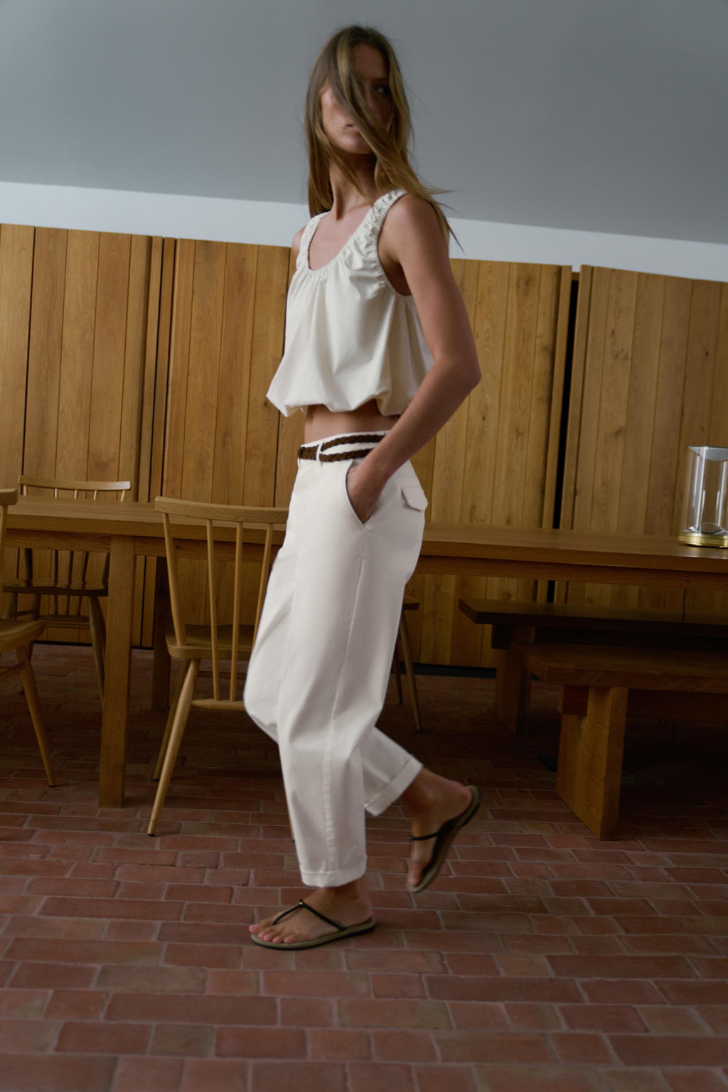 PANTAL?N CHINO CINTUR?N TRENZADO / Crudo - Zara фото 15