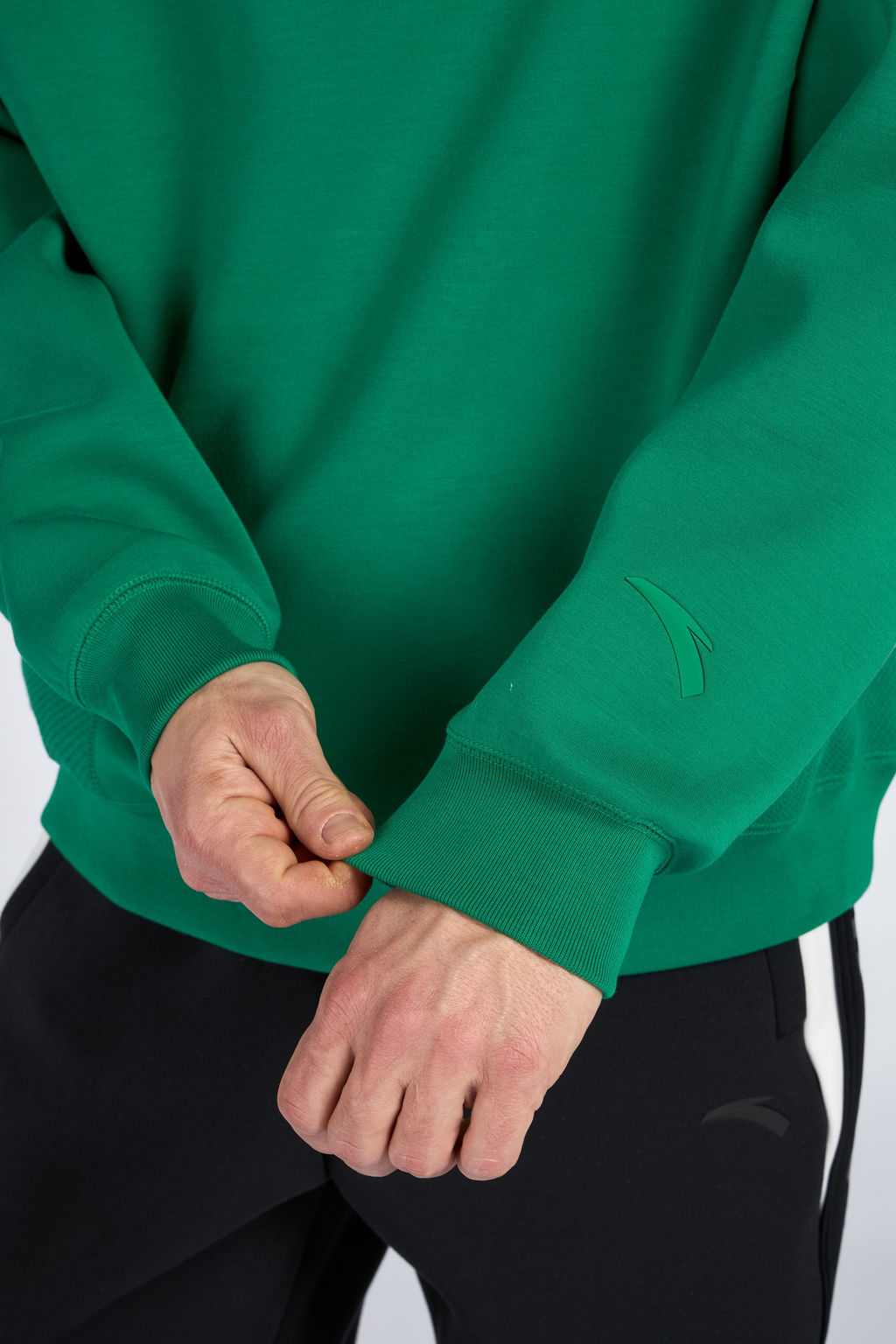 Свитшот Зеленый - Anta фото 7