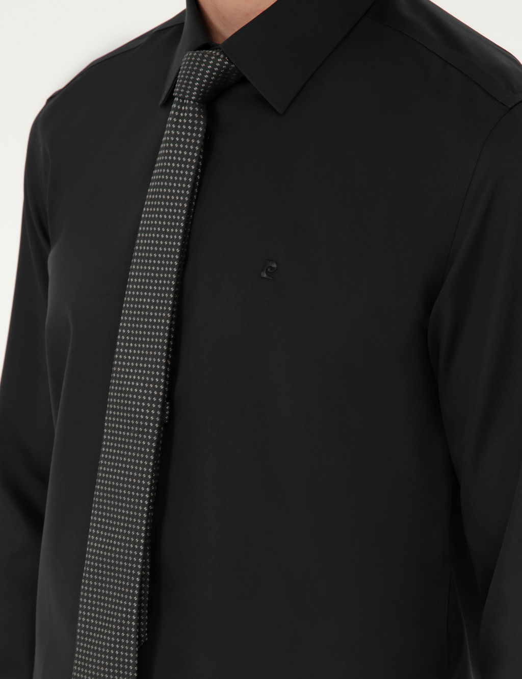 Siyah Non _ron Kolay _t_lenebilir Slim Fit Uzun Kollu Basic G_mlek