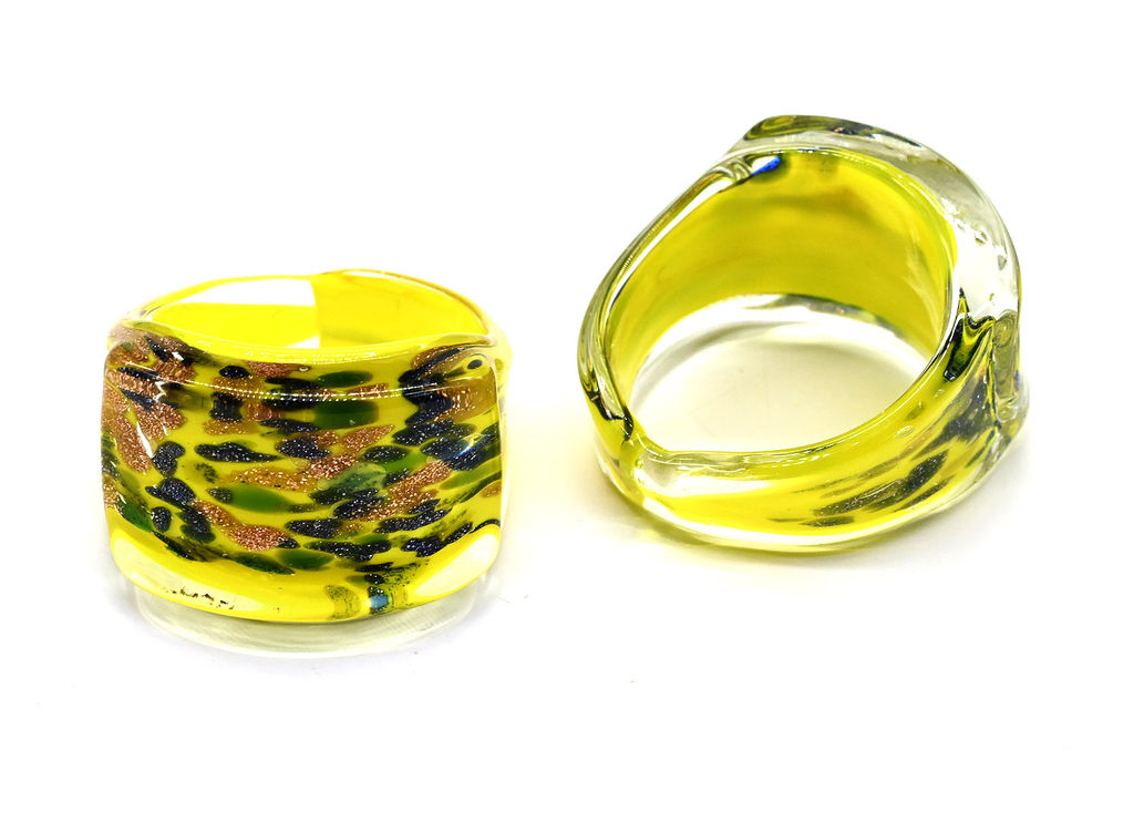 Кольцо женское из муранского стекла модель 12 цв.лимонный