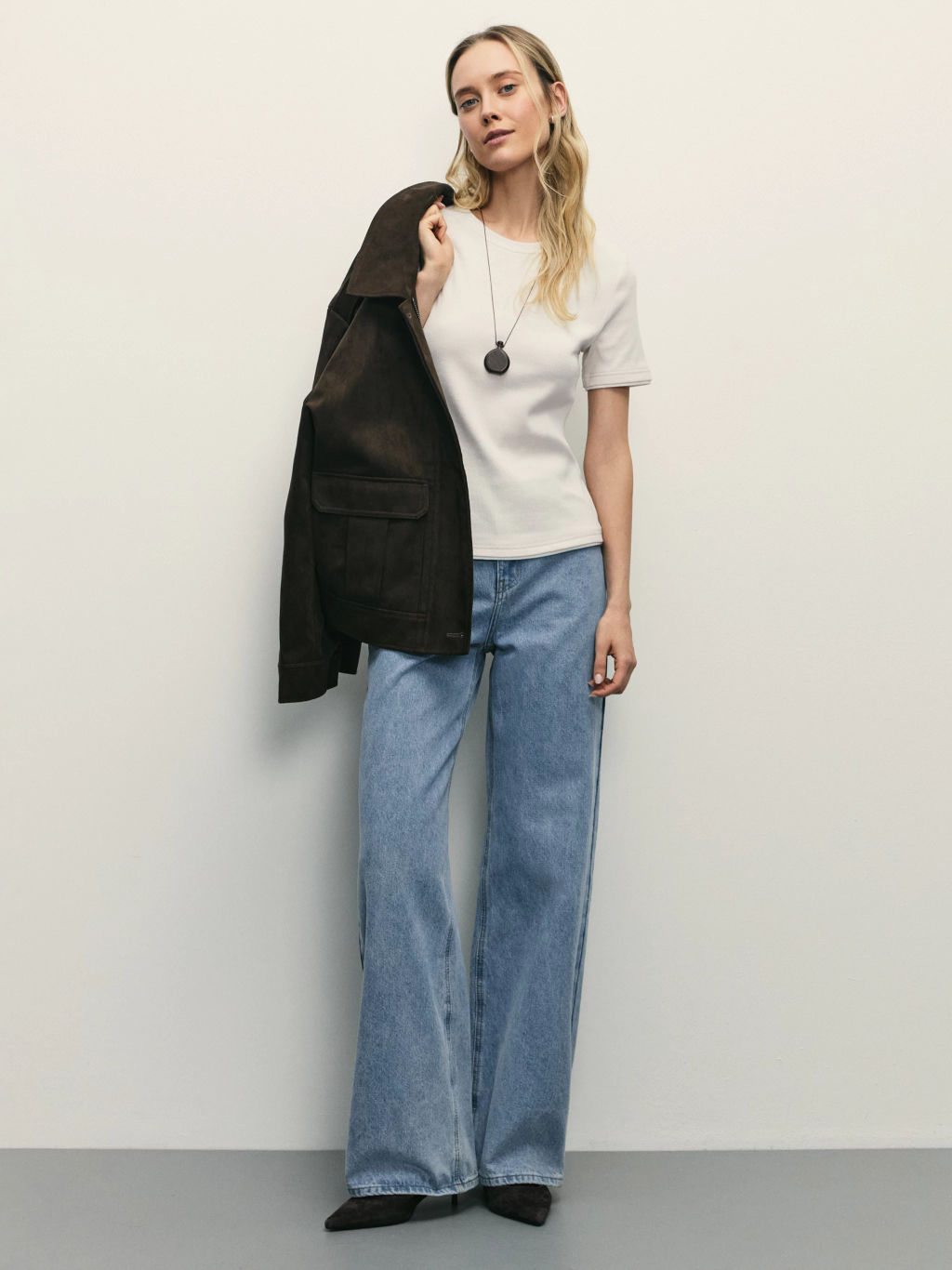 Футболка с контрастными окантовками / Zarina  фото 2