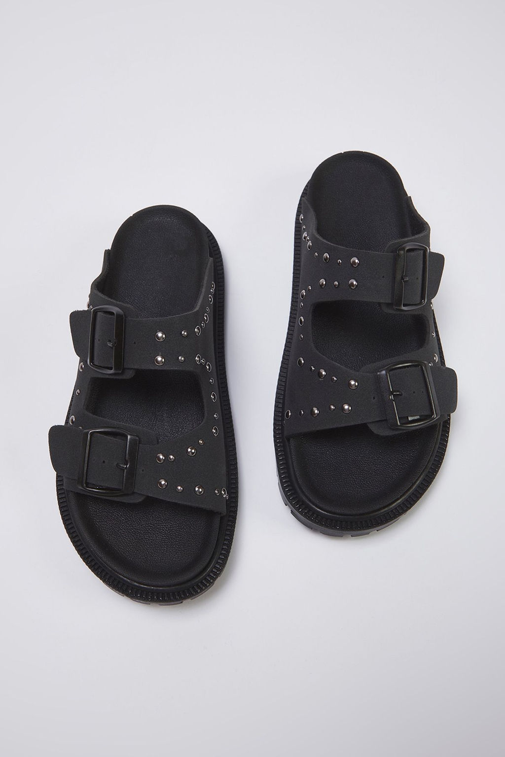 Trendyol Shoes Siyah Rivetli Cift Tokal? Duz Kad?n Terlik TAKSS25TE00004 - Trendyolmilla фото 6