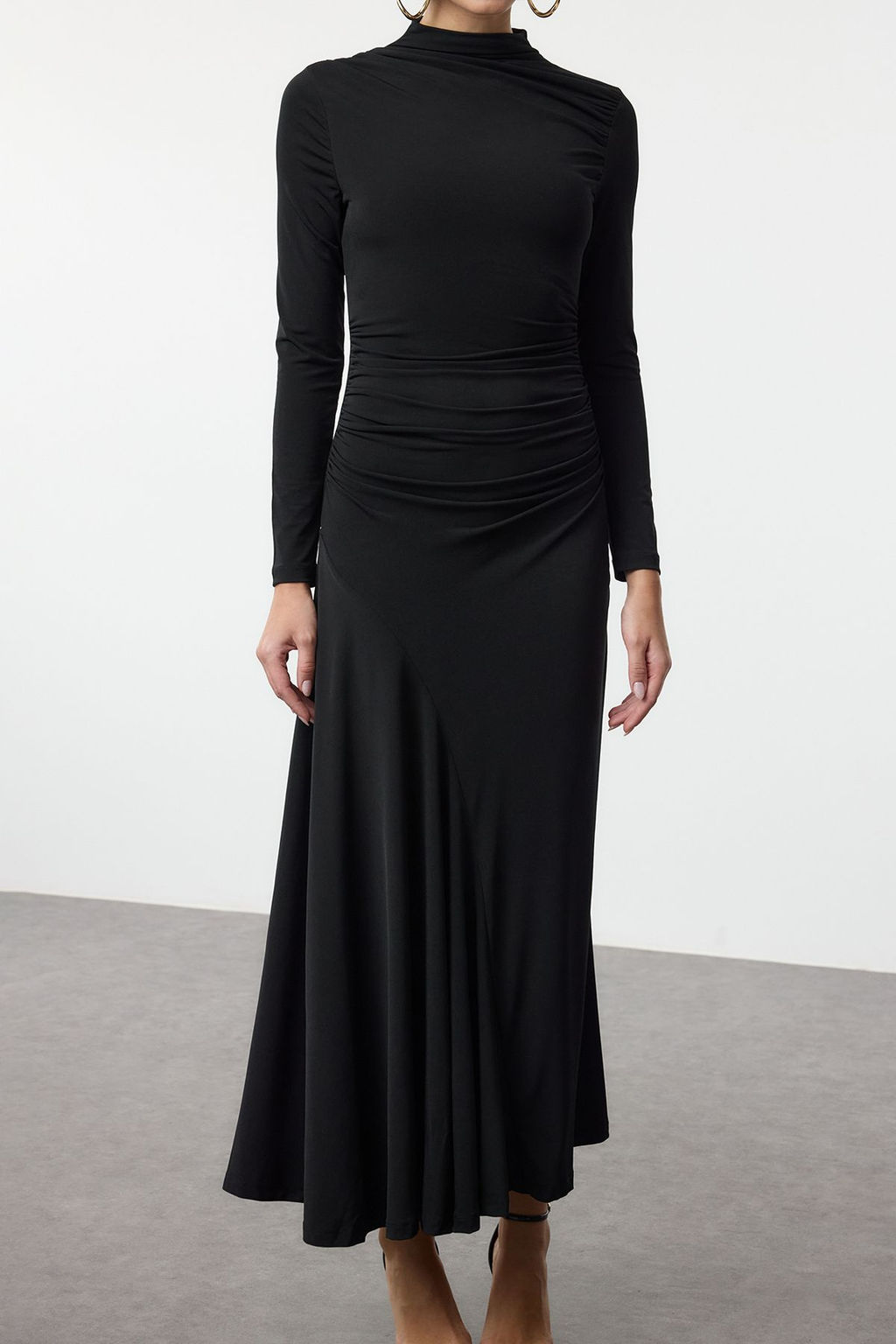 TRENDYOLMILLA Lacivert Fitted/Vucuda Oturan Dik Yaka Uzun Kollu Esnek Maxi Orme Elbise TWOAW25EL00099  фото 2