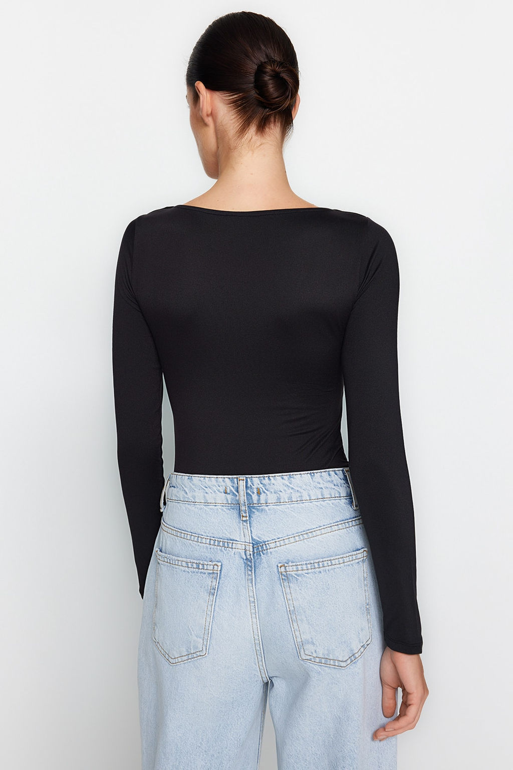 TRENDYOLMILLA Siyah Slim C?tc?tl? Havuz Yaka Uzun Kollu Yumusak Kumasl? Esnek Orme Body TWOAW24BD00031  фото 5