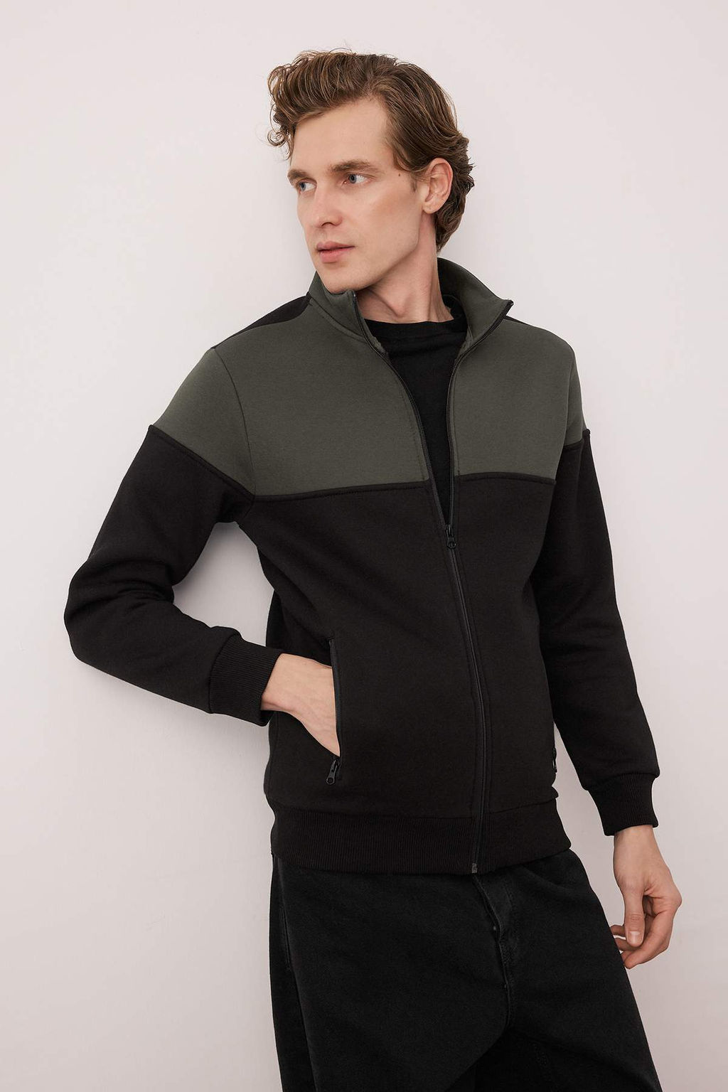 TRENDYOL MAN Lacivert-Gri Melanj Regular Fit Uzun Kollu Dik Yaka Fermuarl? Sweatshirt TMNAW22SW0720 - Trendyolmilla фото 18