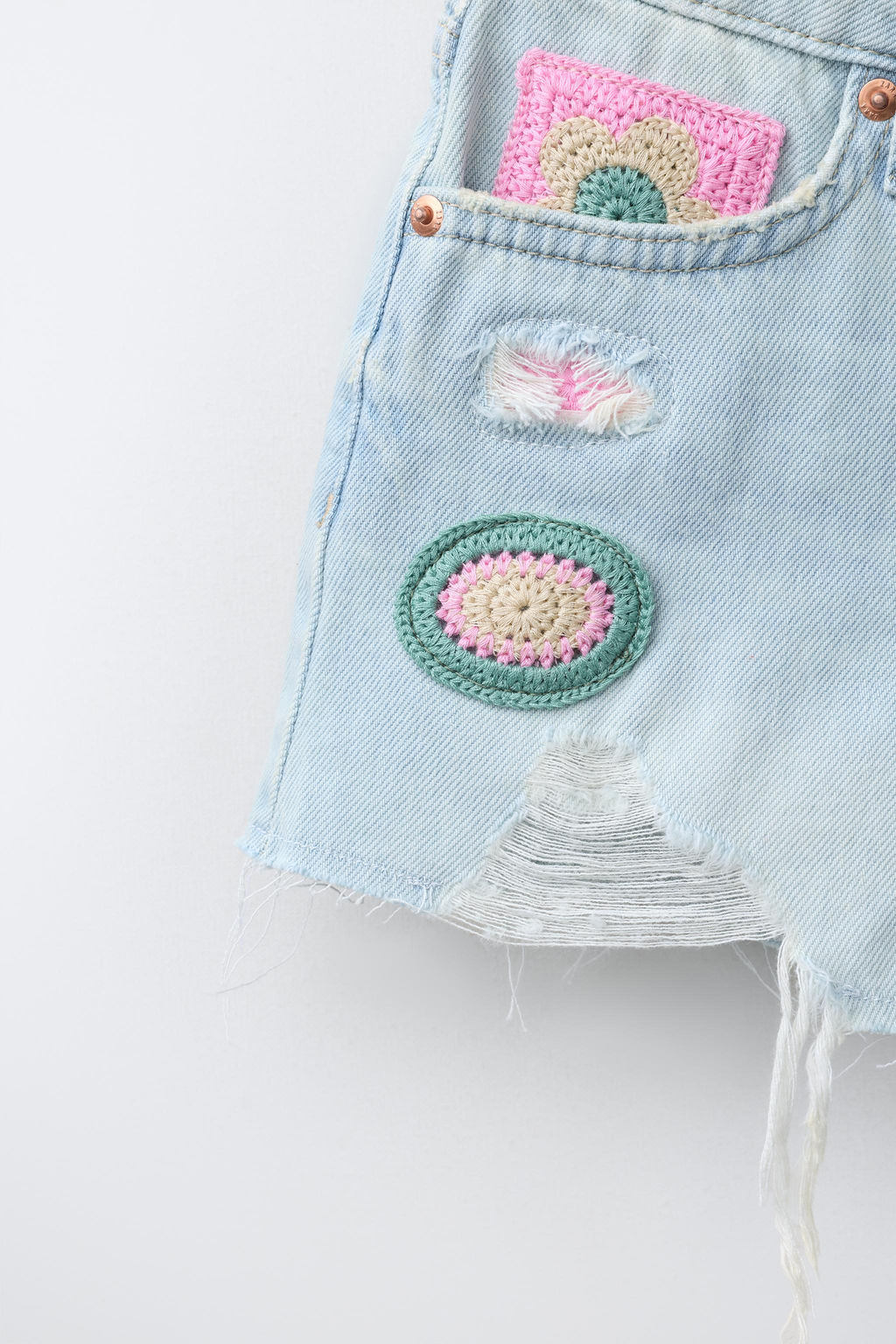 BERMUDA DENIM PARCHES CROCHET / Azul claro - Zara фото 3