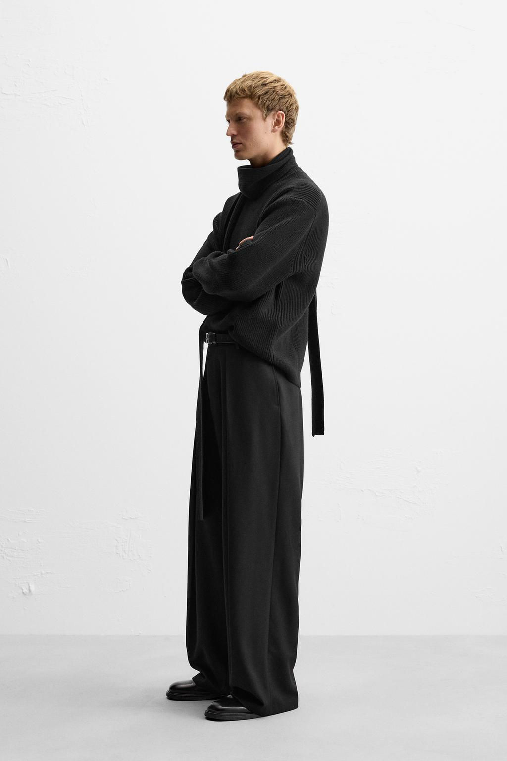 WIDE-FIT PLEATED TROUSERS - Zara фото 4