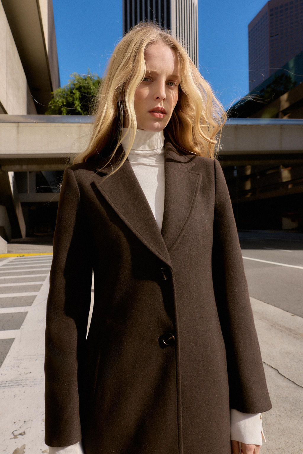 SOFT SHOULDER PAD COAT - Zara фото 12