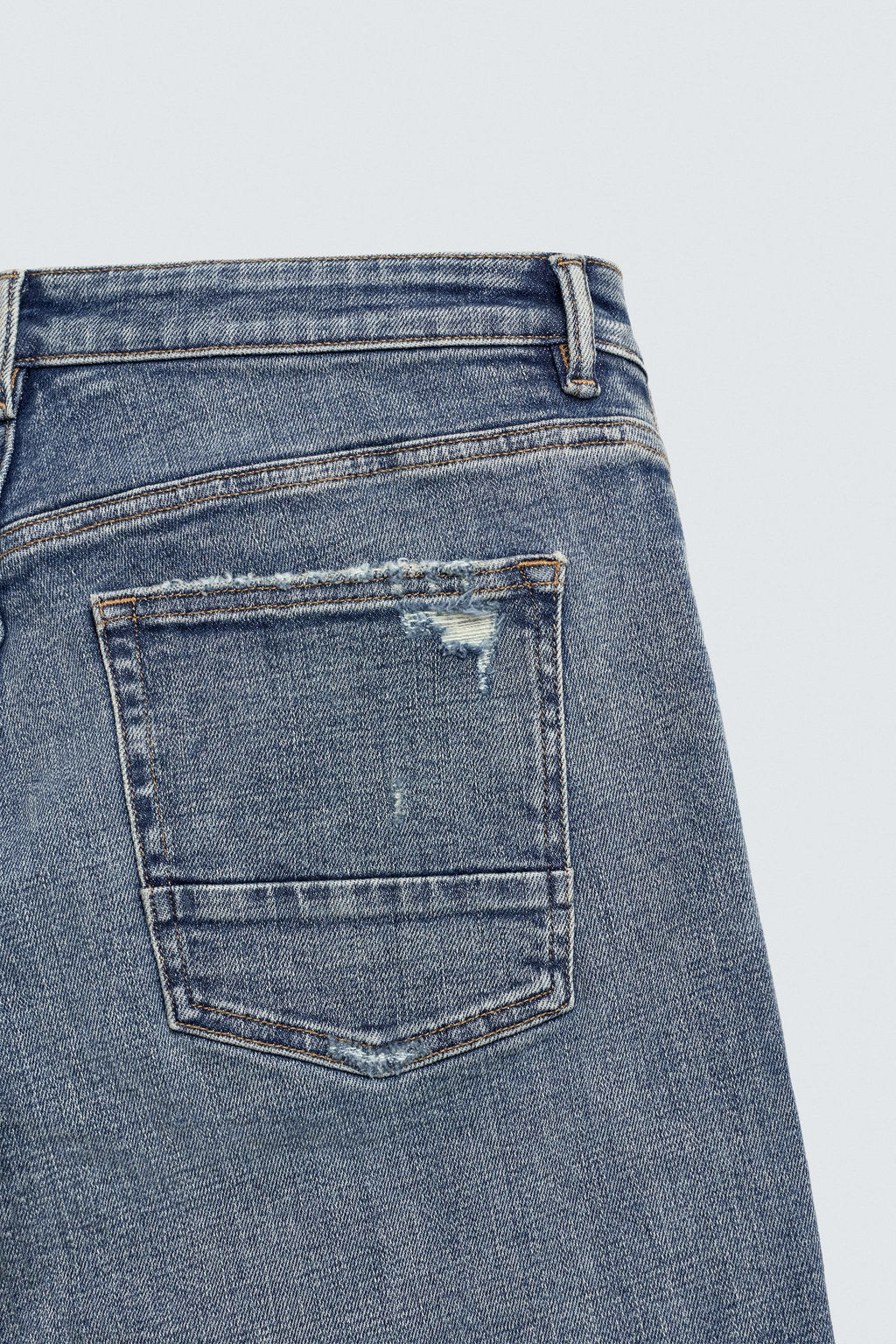 RIPPED FLARE FIT JEANS - Zara фото 19