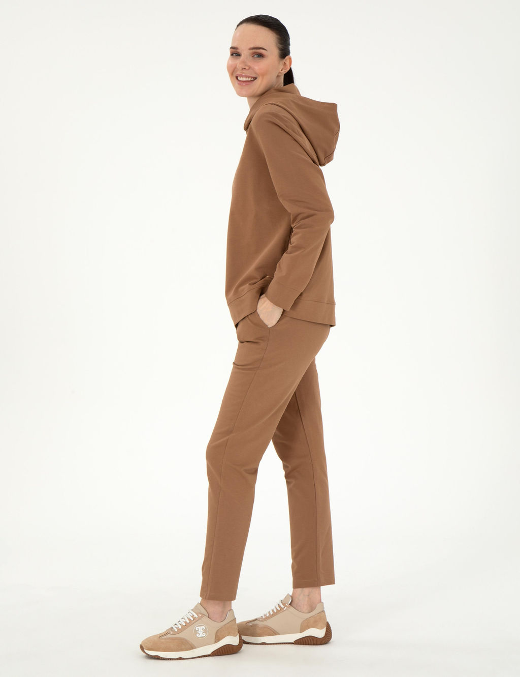 Coconut Regular Fit E_ofman Alt_