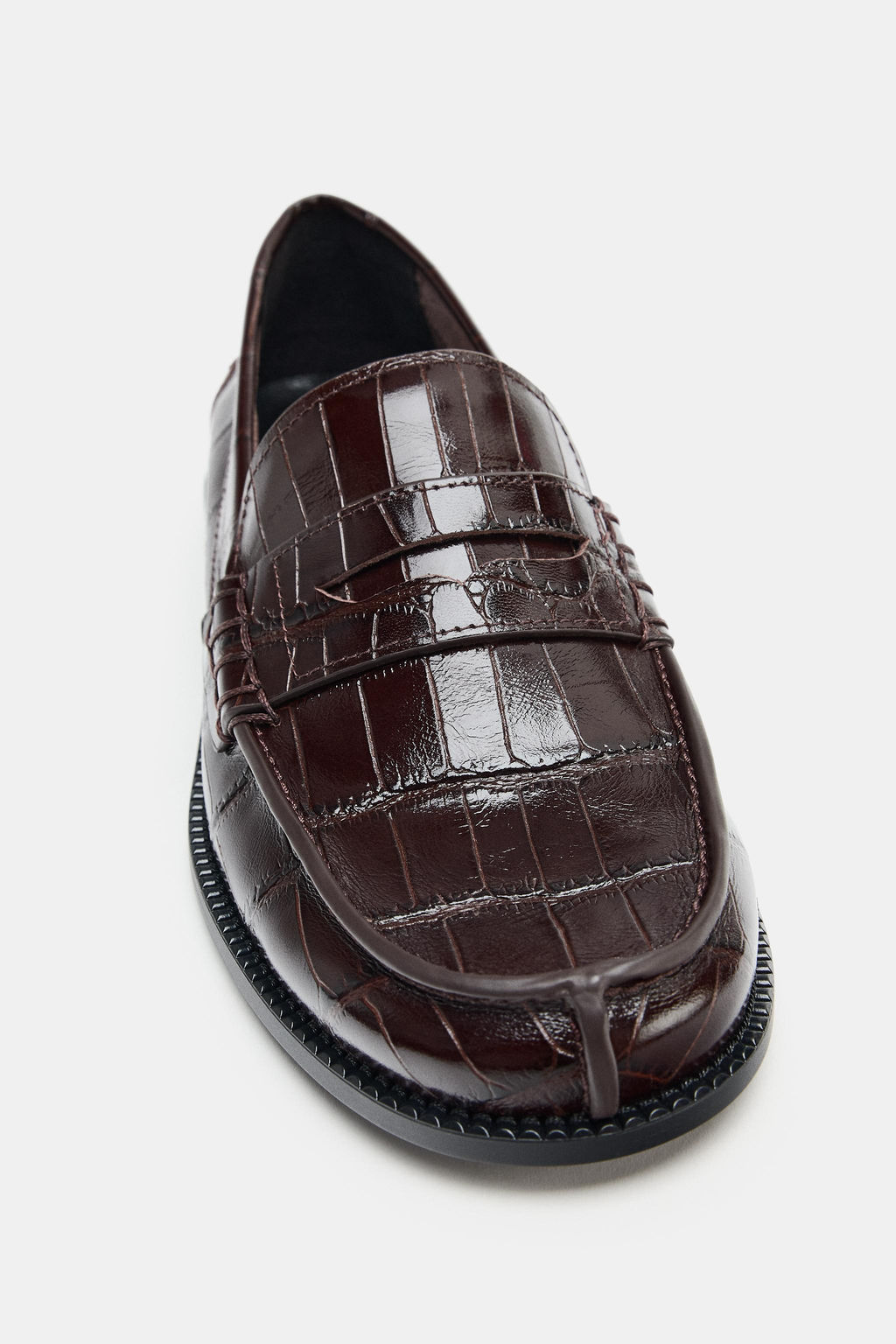 EMBOSSED LEATHER LOAFERS - Zara фото 6