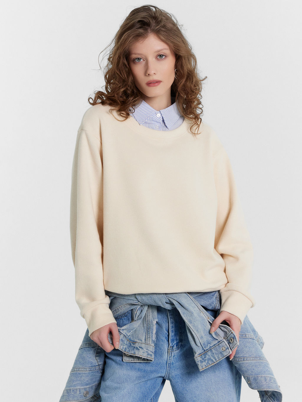 Джемпер женский кремовый с воротником, имитирующим рубашку св.бежевый меланж 5120-А 122888