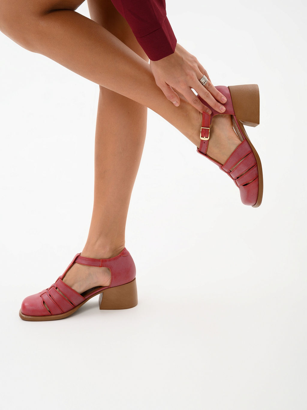 Босоножки 5036.23663bе.Вакса красный+коричневый