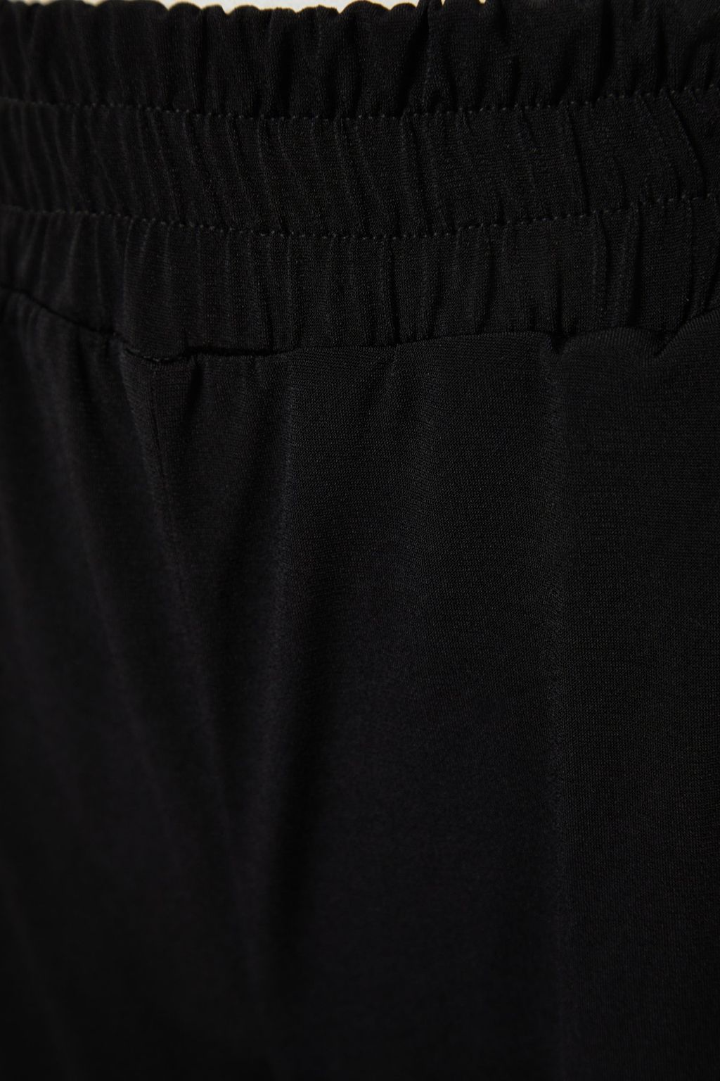 Siyah Wide Leg/Rahat Kesim Yuksek Bel Esnek Orme Pantolon TWOSS23PL00129