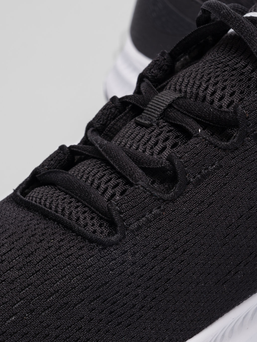 Кроссовки мужские