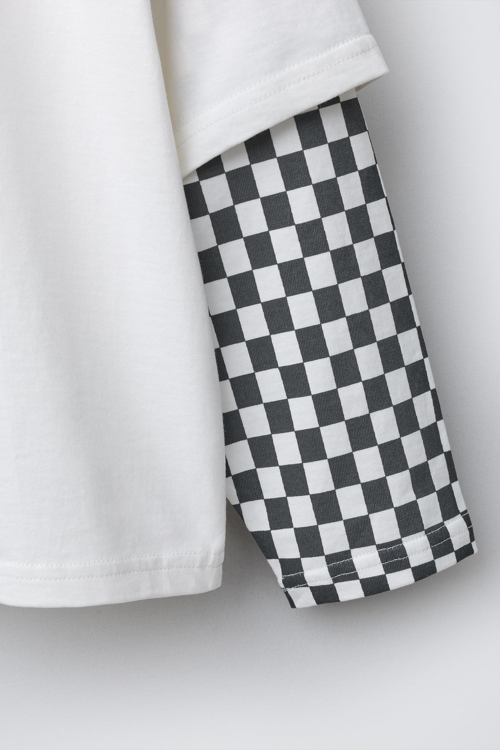 DOUBLE SLEEVE T-SHIRT AND CHECKERBOARD BERMUDA SHORTS SET - Zara фото 17