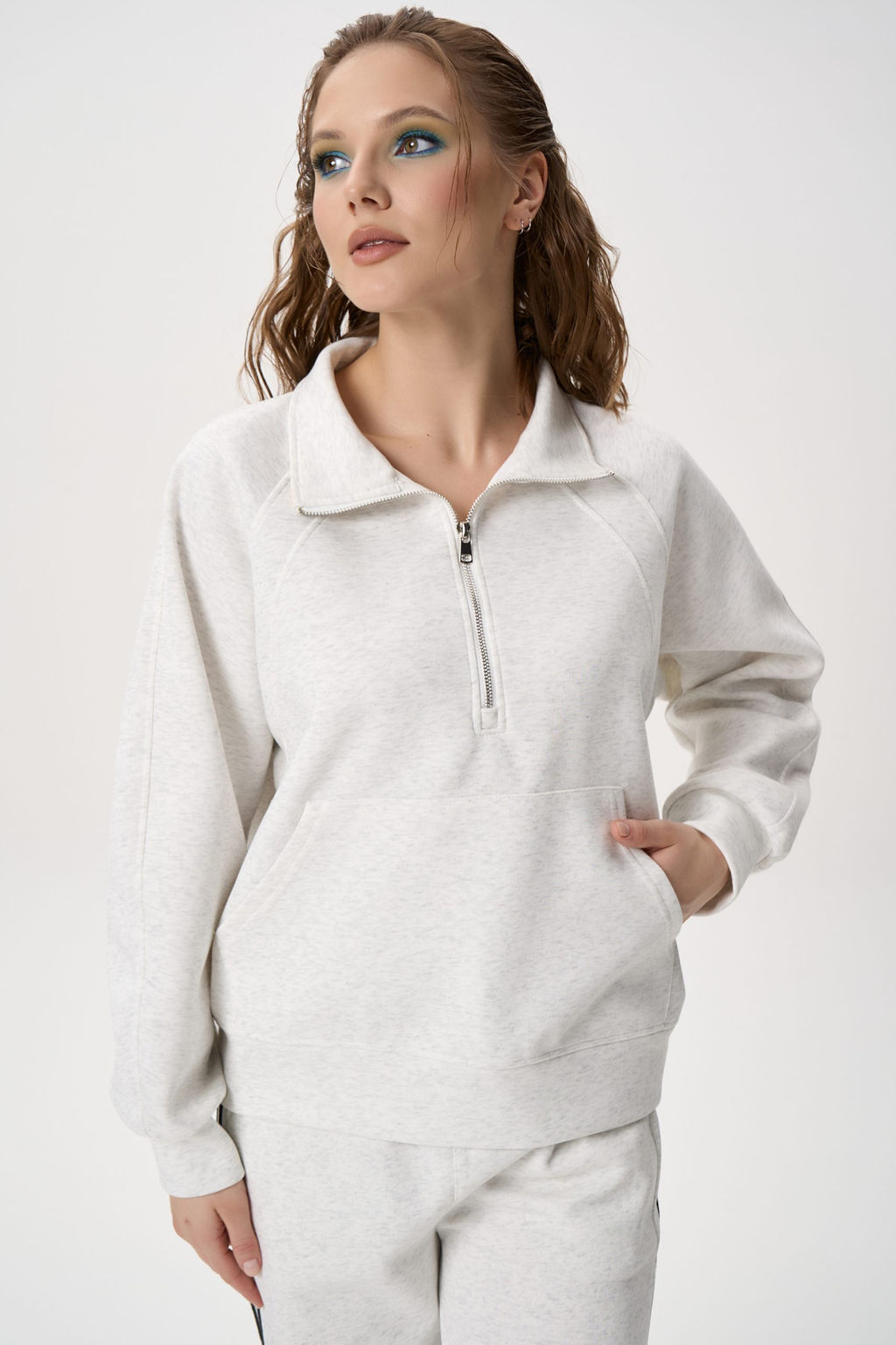 Свитшот Деми (светло-серый) - Эльза фото 8