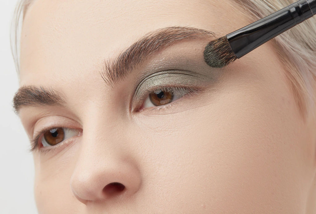 Essence - ТЕСТЕР Тени для век Soft Touch Eyeshadow, 05 Secret Woods
