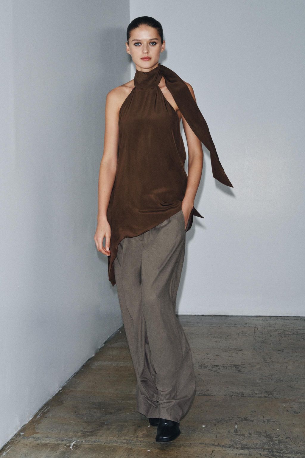 WIDE-LEG TROUSERS WITH DARTS ZW COLLECTION - Zara фото 6