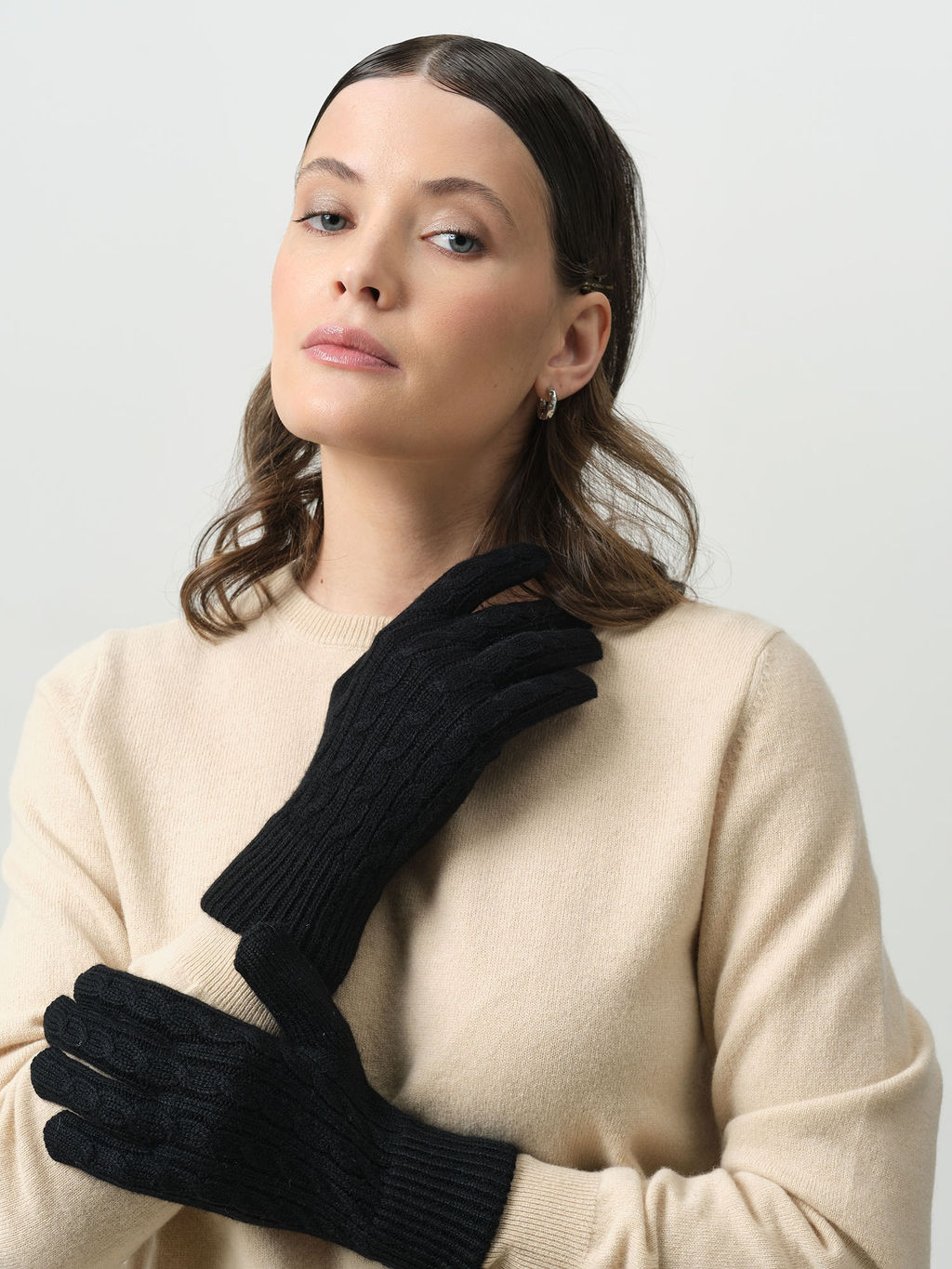 Перчатки из кашемира 12mf черные