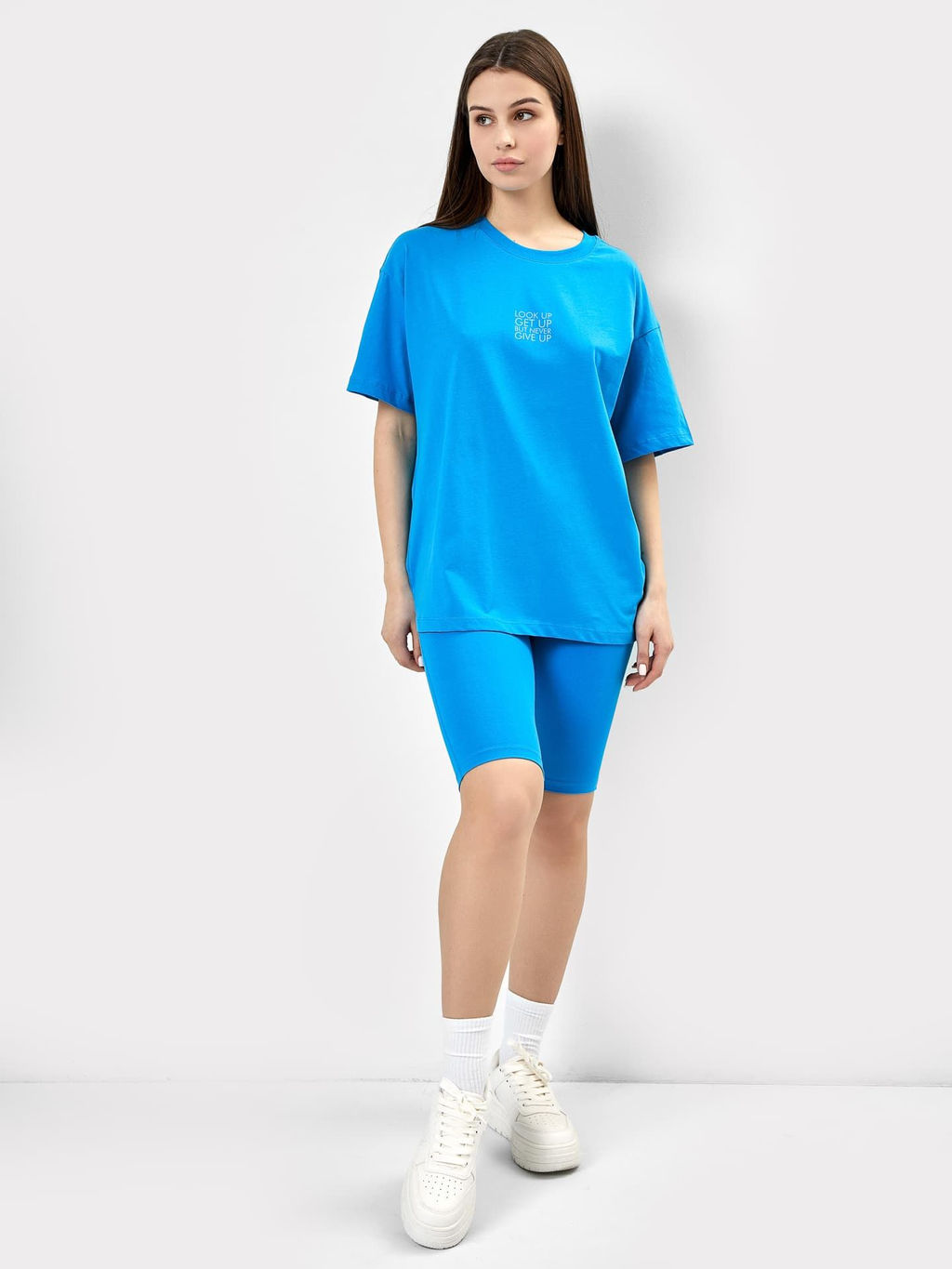 Комплект женский синий (футболка, шорты-велосипедки) синий +печать 372387 - Mark formelle фото 2