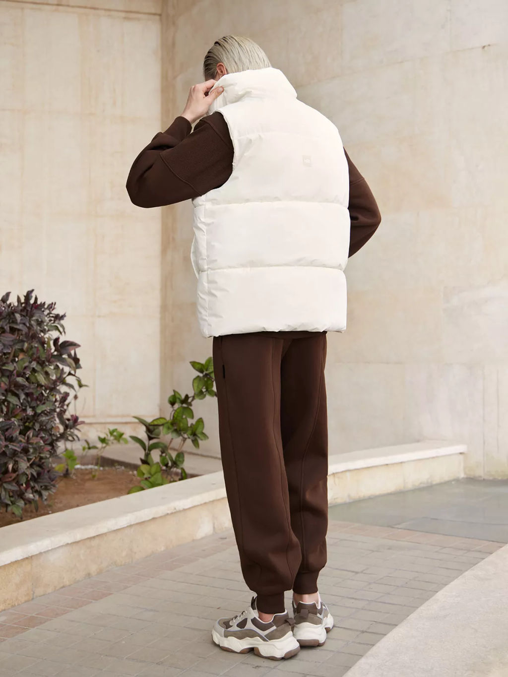 Утепленая жилетка оверсайз - NEVERLATE фото 6