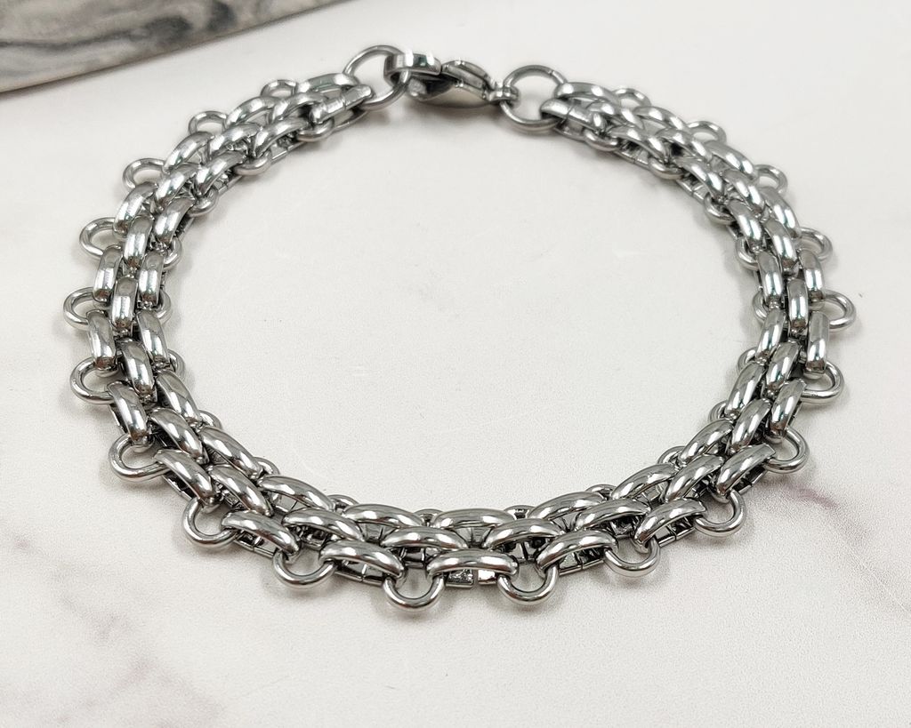 Браслет из стали