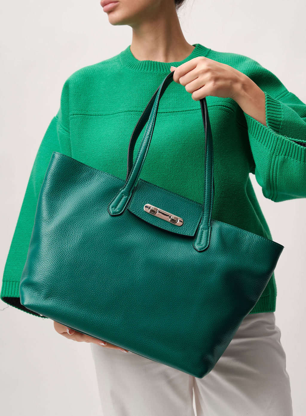 Сумка на плечо Azaro 30595 зеленый изумруд