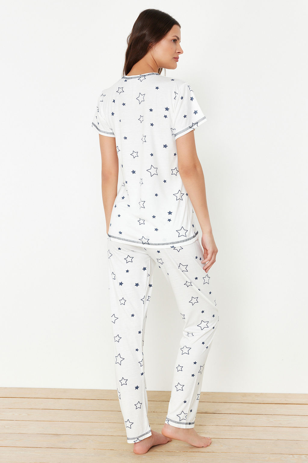 Trendyolmilla Beyaz Y?ld?z Desenli Orme Pijama Tak?m? THMSS24PT00371 фото 5