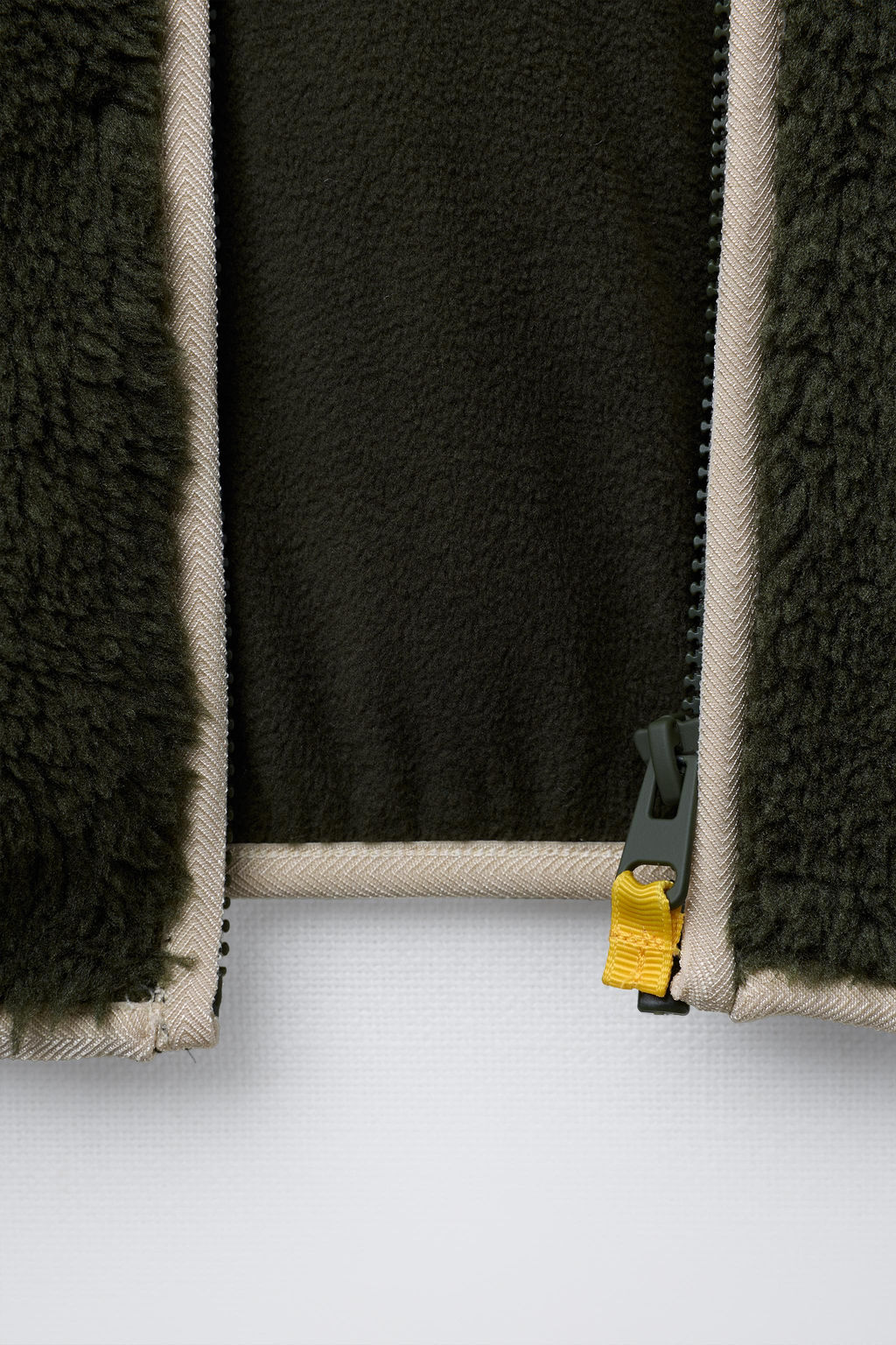 FAUX SHEARLING FLEECE-LINED JACKET - Zara фото 7