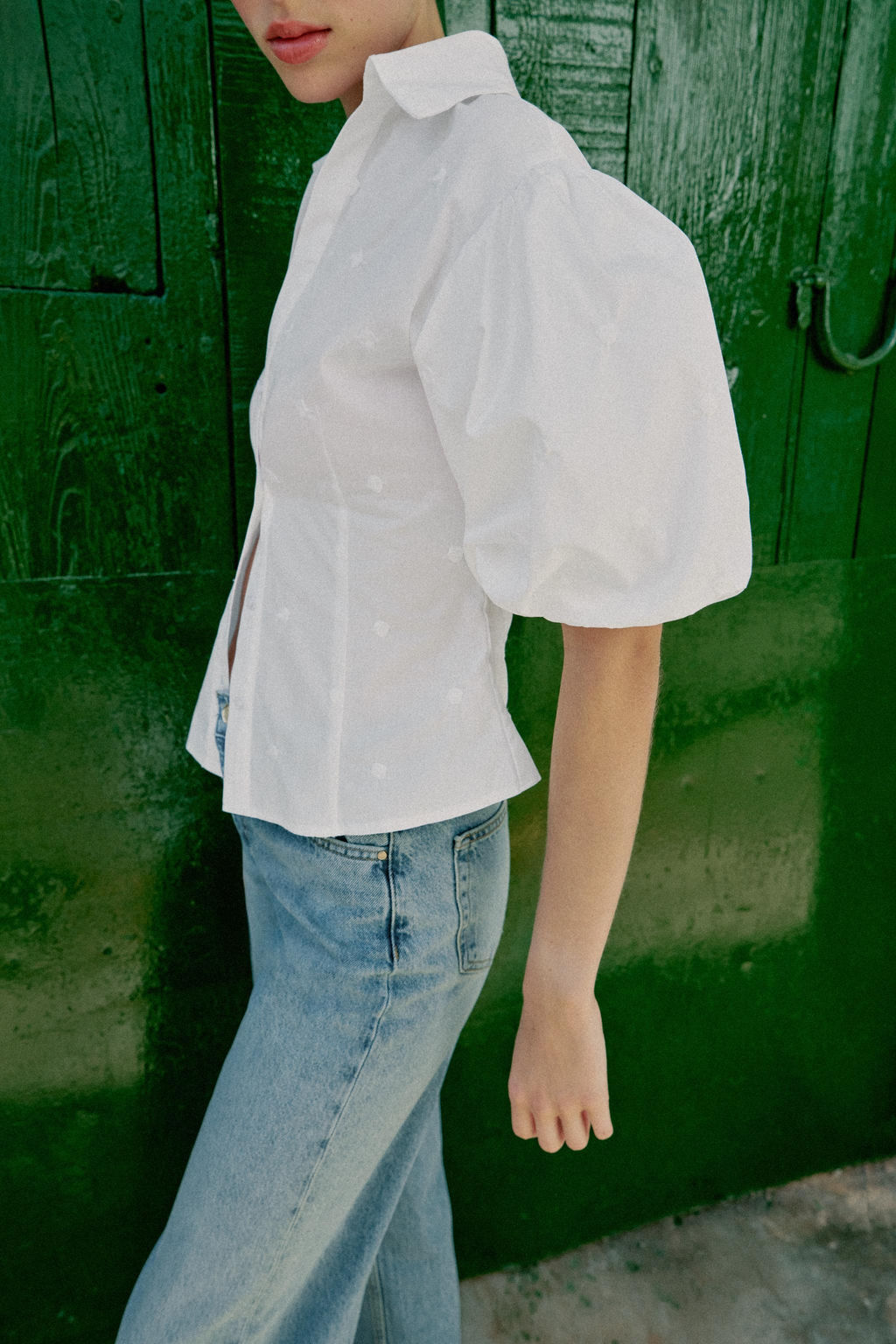 CAMISA BORDADOS MANGA ABULLONADA / Blanco - Zara фото 5