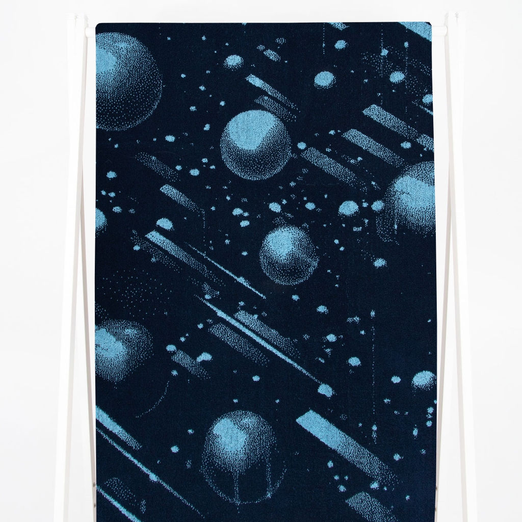 6с102.411ж1 Брызги (т.синий2) Полотенце махровое 67х150см