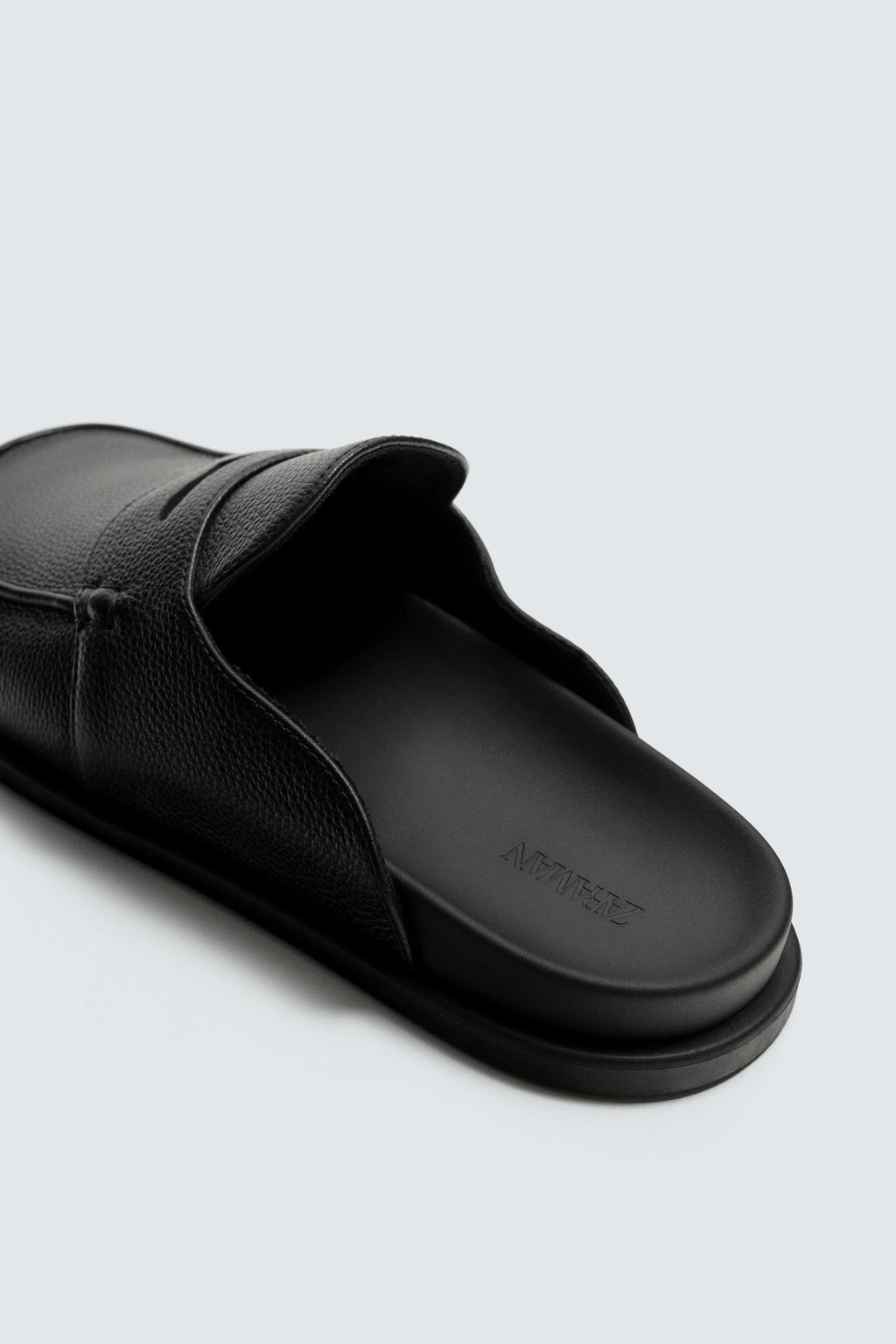 ZUECO PIEL ANTIFAZ / Negro - Zara фото 6