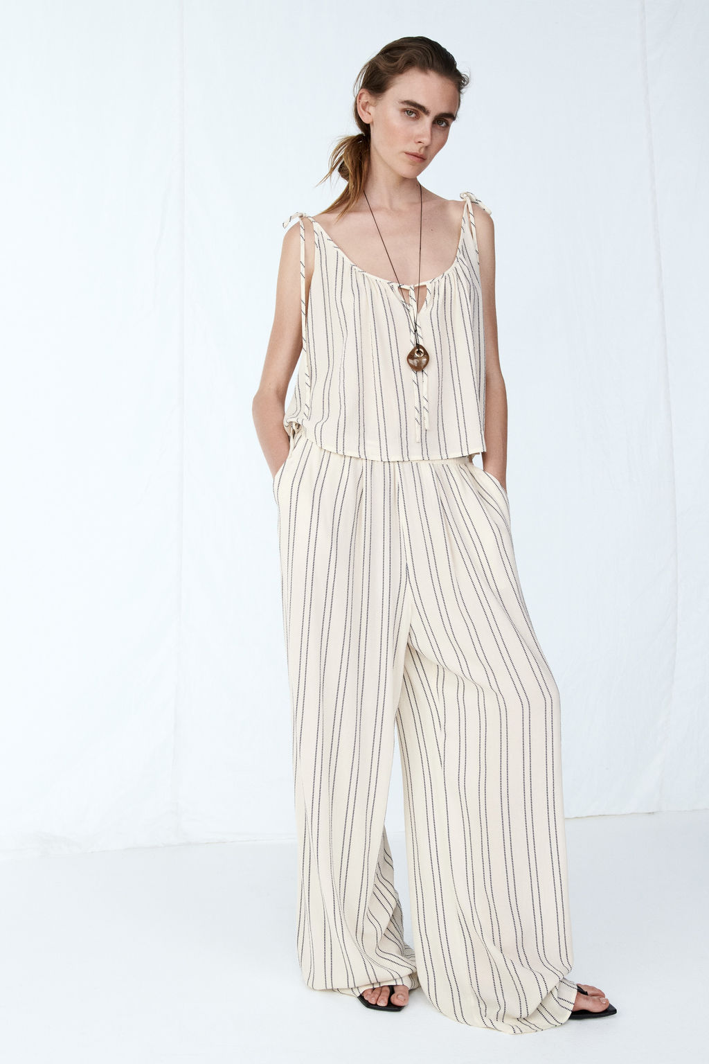 Pantal?n amplio con cord?n de ajuste - H&m фото 2