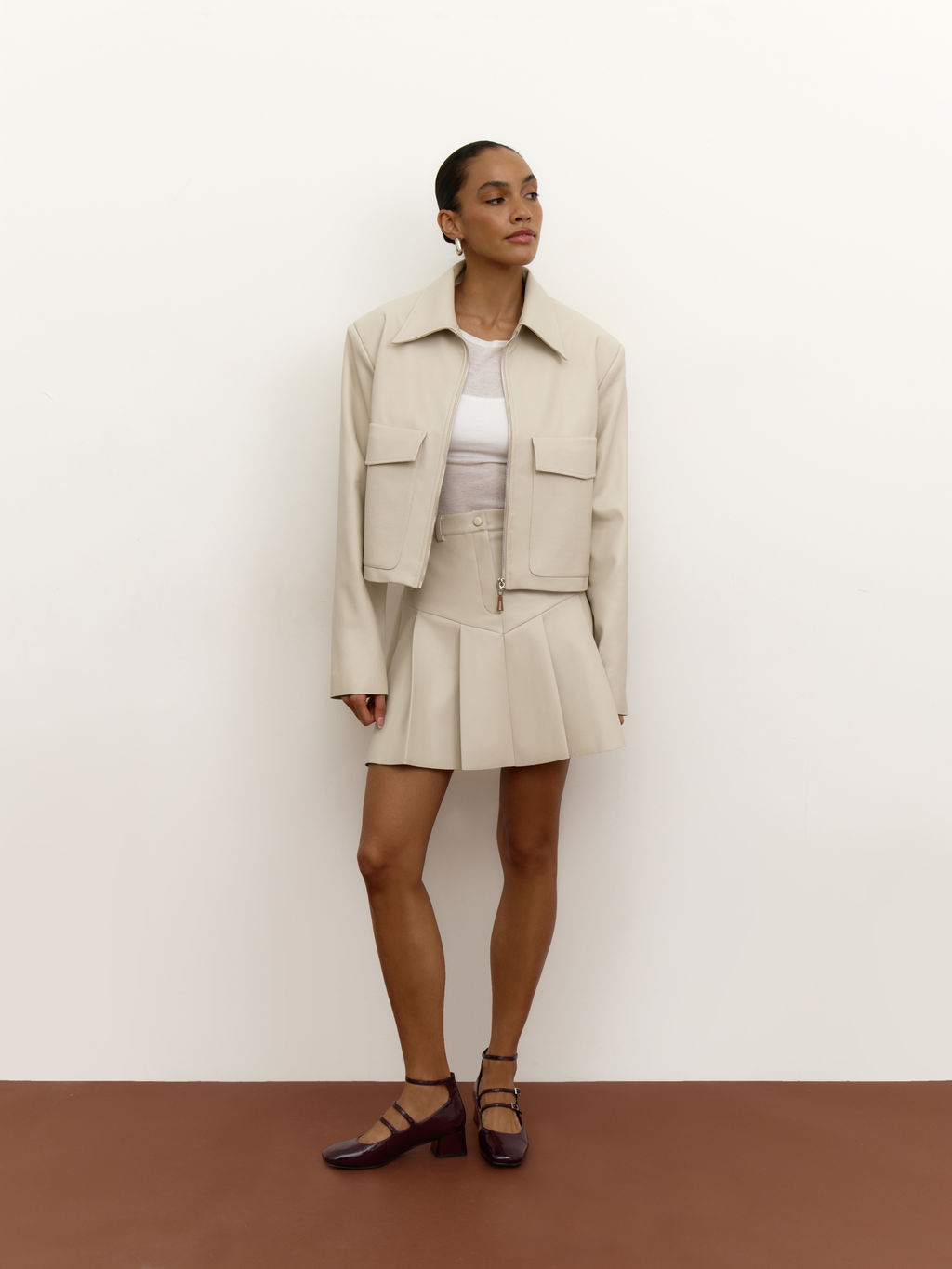 Куртка укороченная из экокожи с накладными карманами - Mollis фото 2