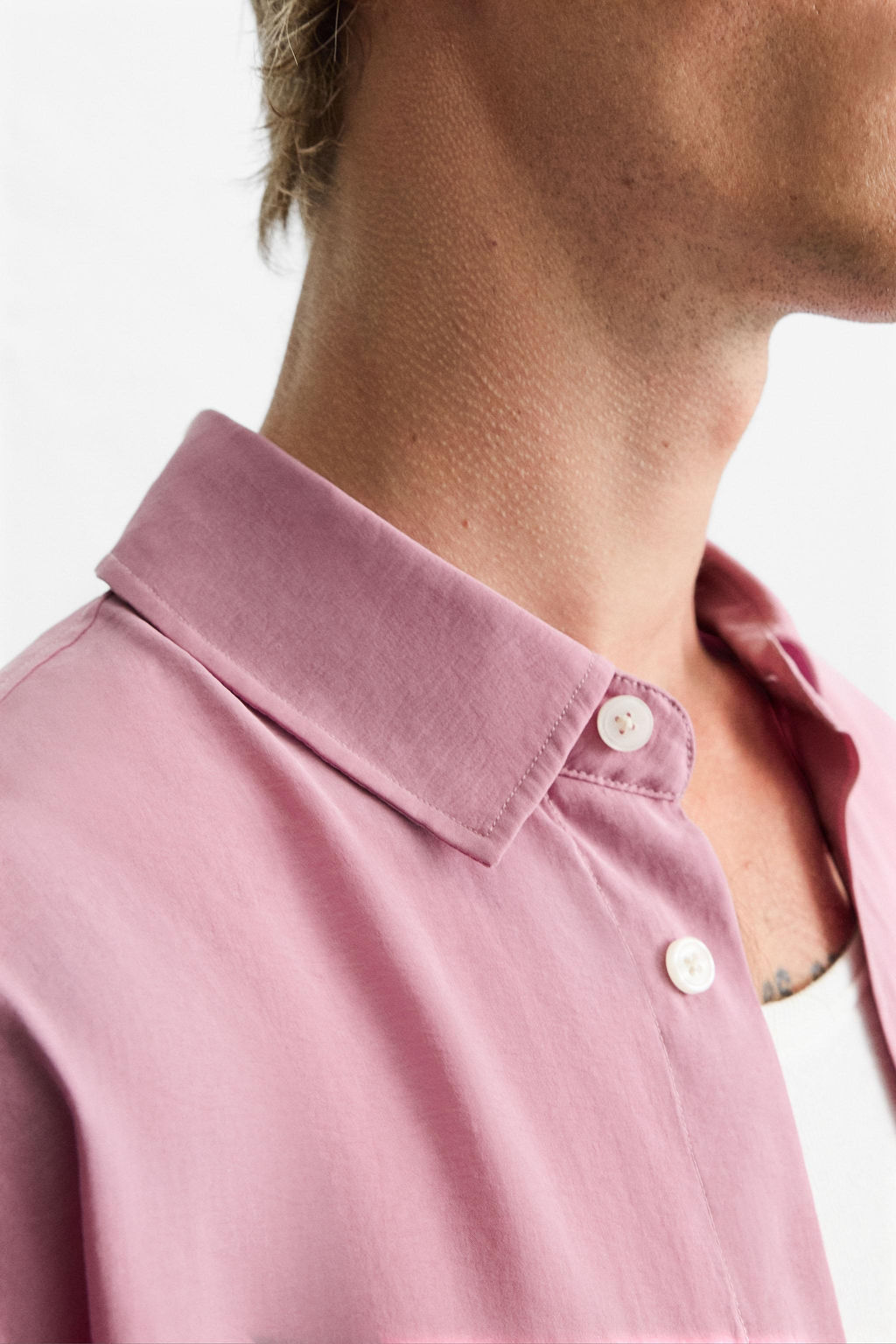 RELAXED FIT FLOWING SHIRT