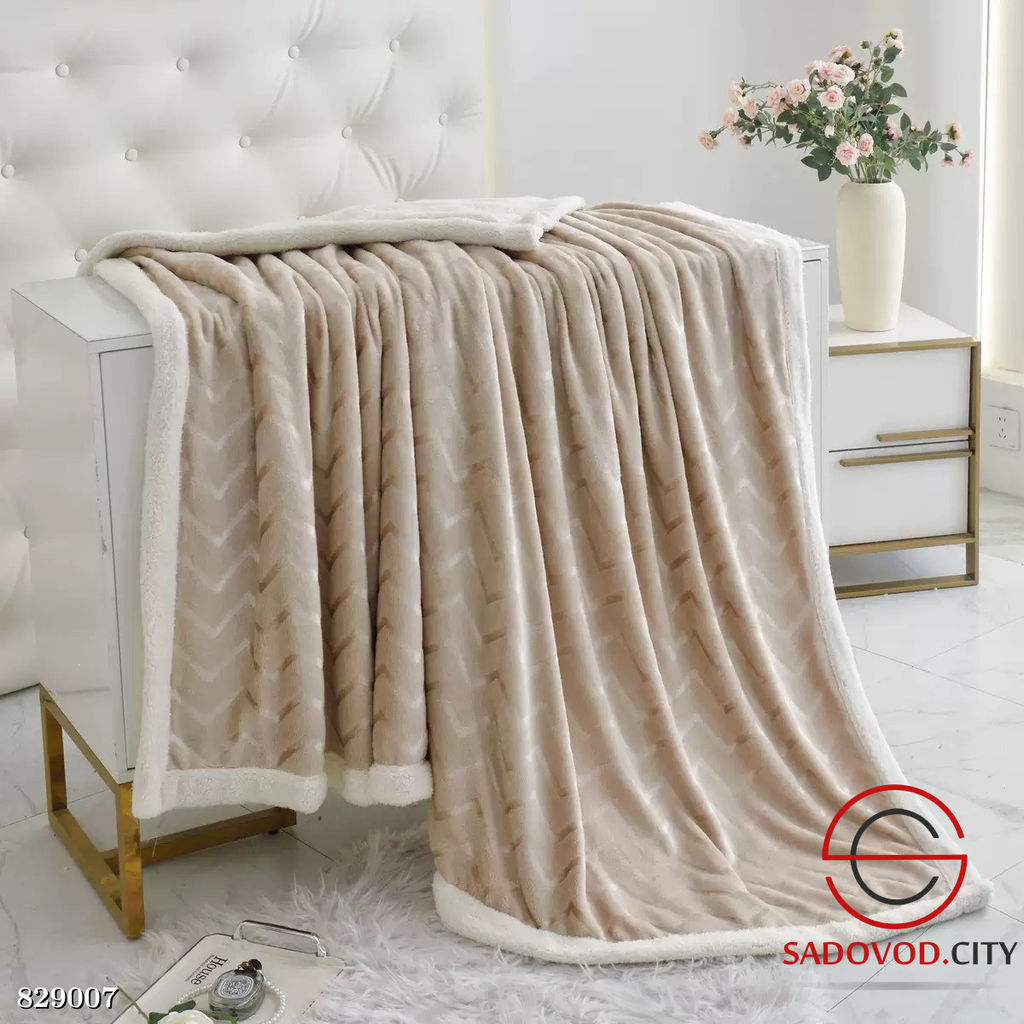 Плед из велсофта в подарочной упаковке