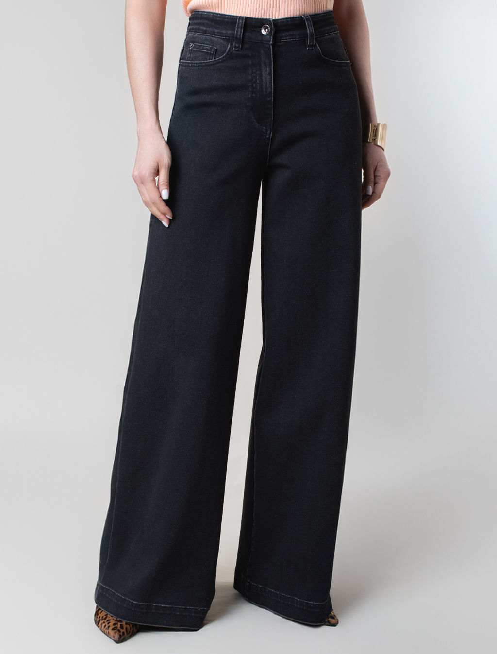 Джинсы Vilatte из эластичного денима чёрный  фото 2