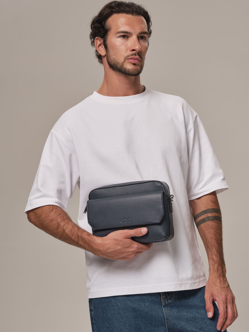 Мужская кожаная сумка Bora DBR 7113 насыщенно-синий фото 7