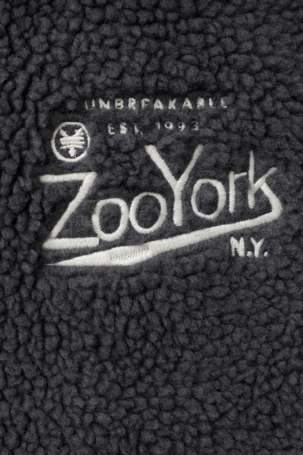 FAUX SHEARLING OVERSHIRT WITH REMOVABLE HOOD AND EMBROIDERED ZOO YORK® X ZARA DETAIL  фото 10