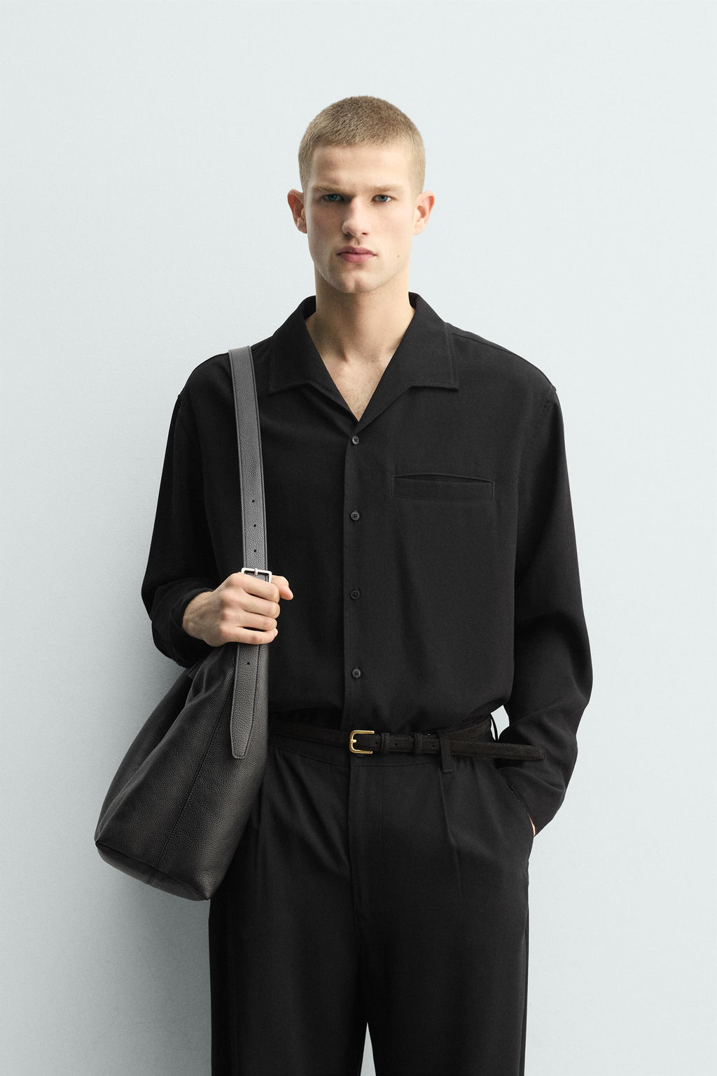 CAMISA FLUIDA RELAXED FIT / Negro - Zara фото 3
