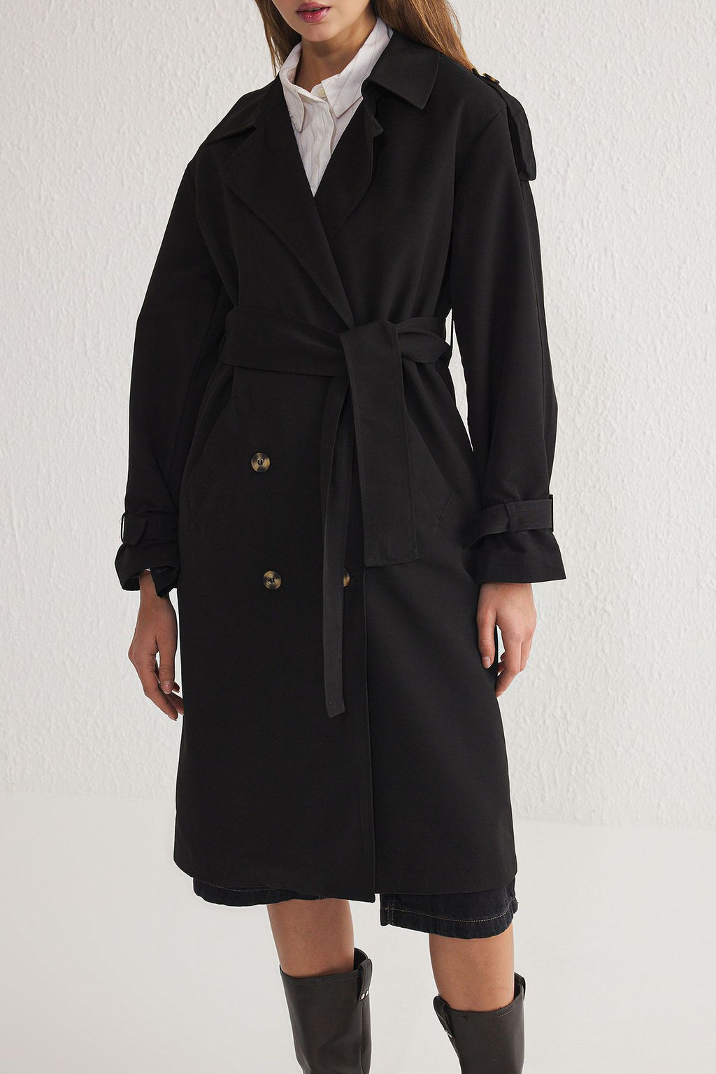 Trendyolmilla Haki Kemerli Ruzgarl?k Detayl? Su Itici Uzun Trenckot TWOSS21TR0005  фото 81